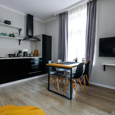 Boutique 2-bedroom In 公寓