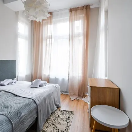 Boutique 2-bedroom In *